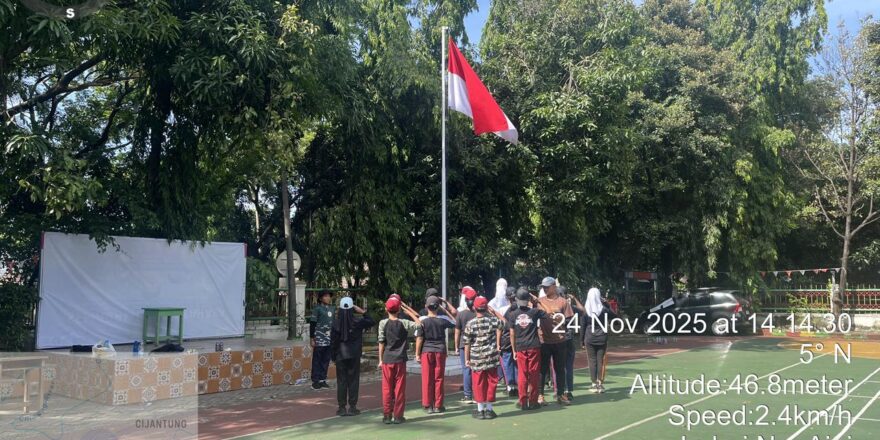 Kegiatan_Ekskul_Paskibra_Mingguan